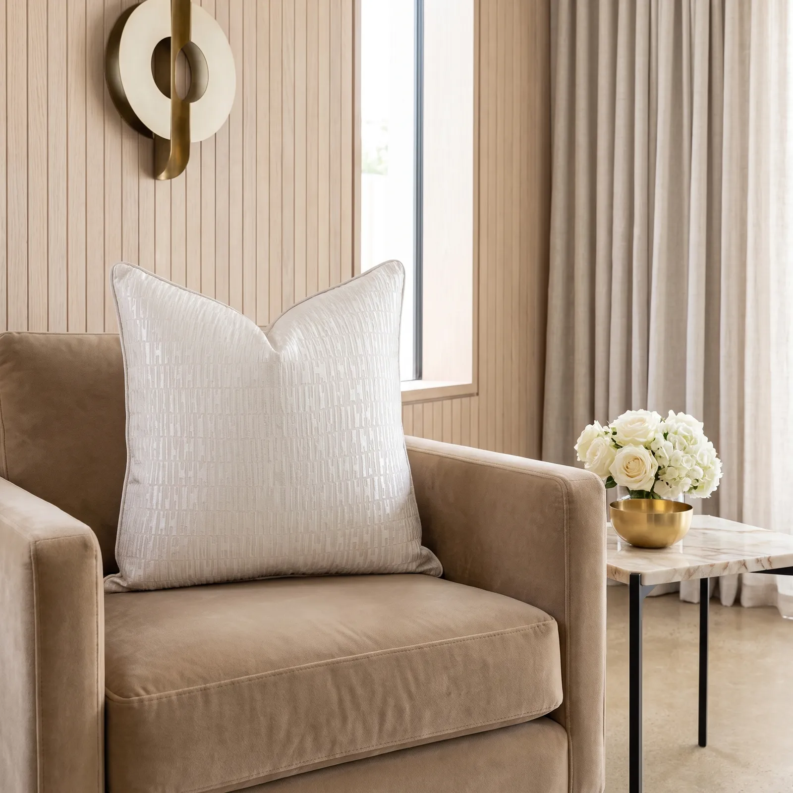 Cojín tela Jacquard geométrico, Blanco perla (60*60cm)