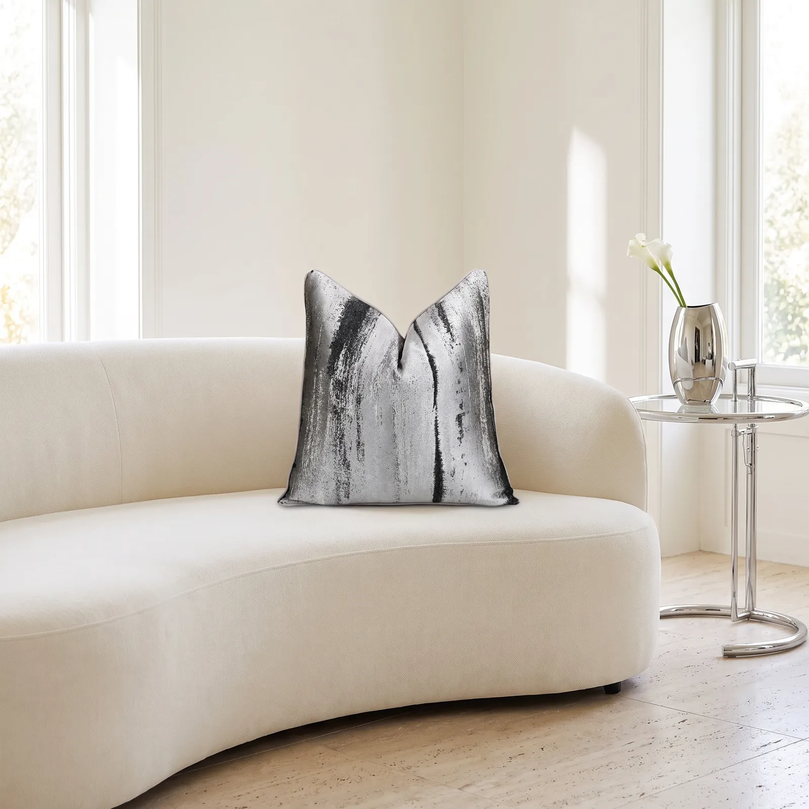 Cojín tela Jacquard lineal, Plateado y negro (45*45cm)