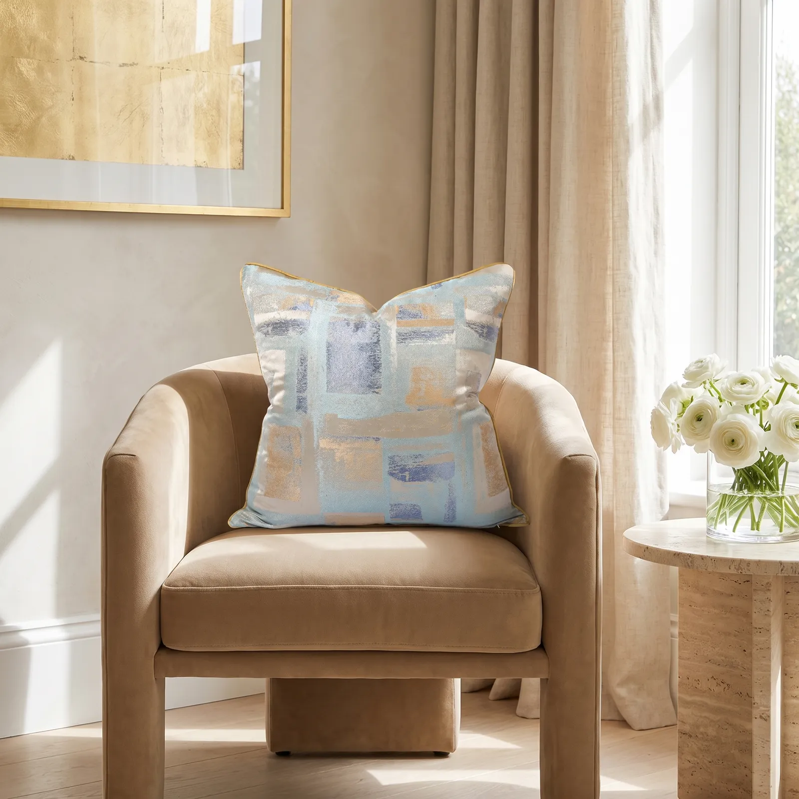 Cojín tela Jacquard geométrico, Dorado y celeste (45*45cm)