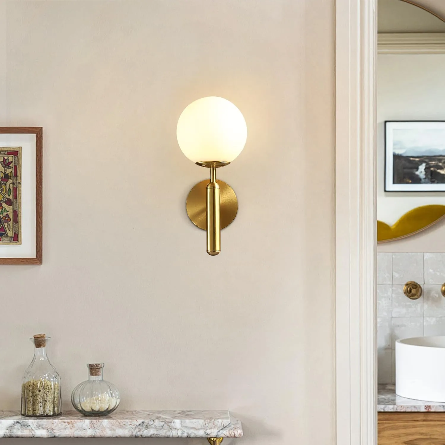 Aplique de pared esfera opalina, Dorado (15*13*32cm) (1 foco E27BULB3000K no incluido)