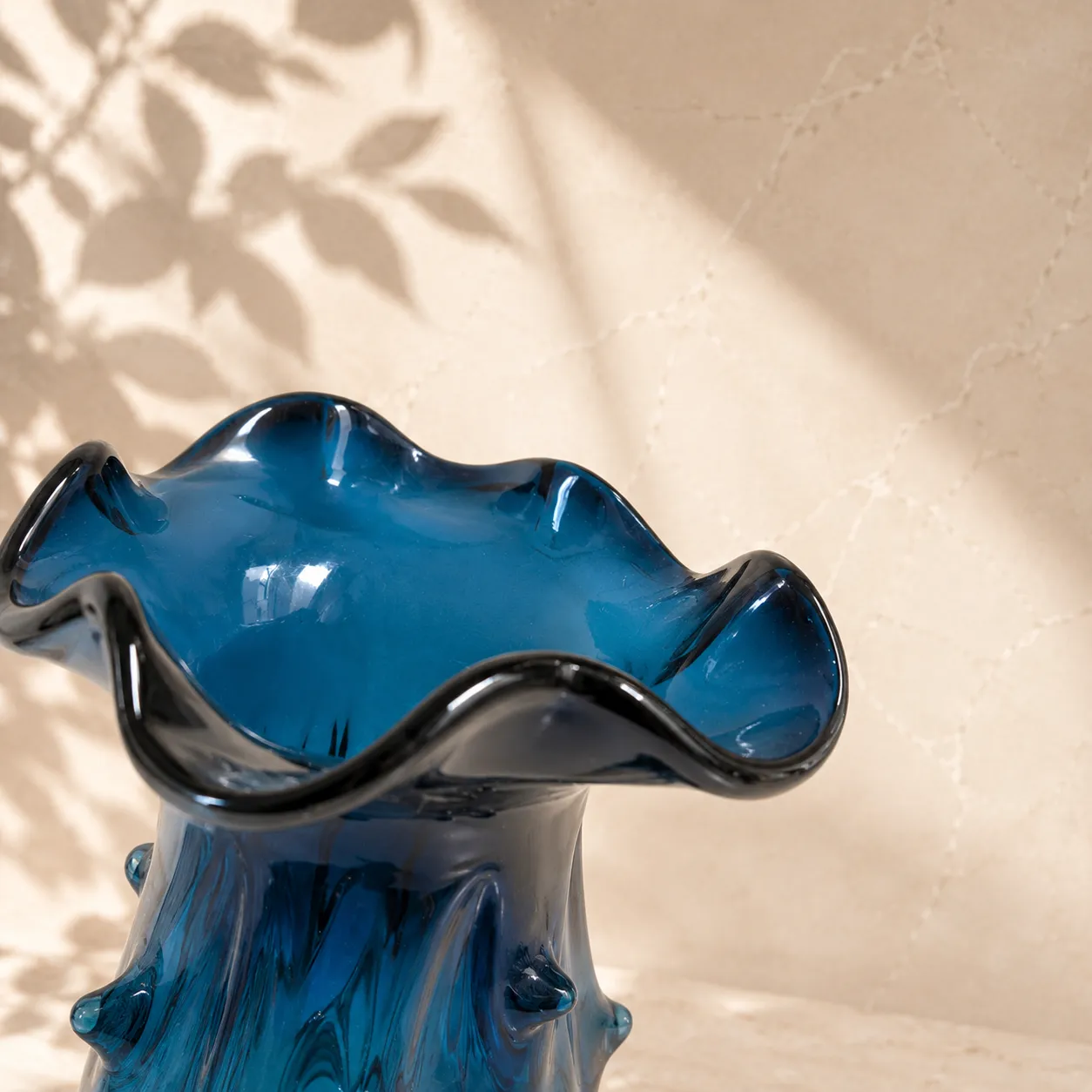 Jarrón de cristal de Murano ondulado grande, Azul (16*30cm)
