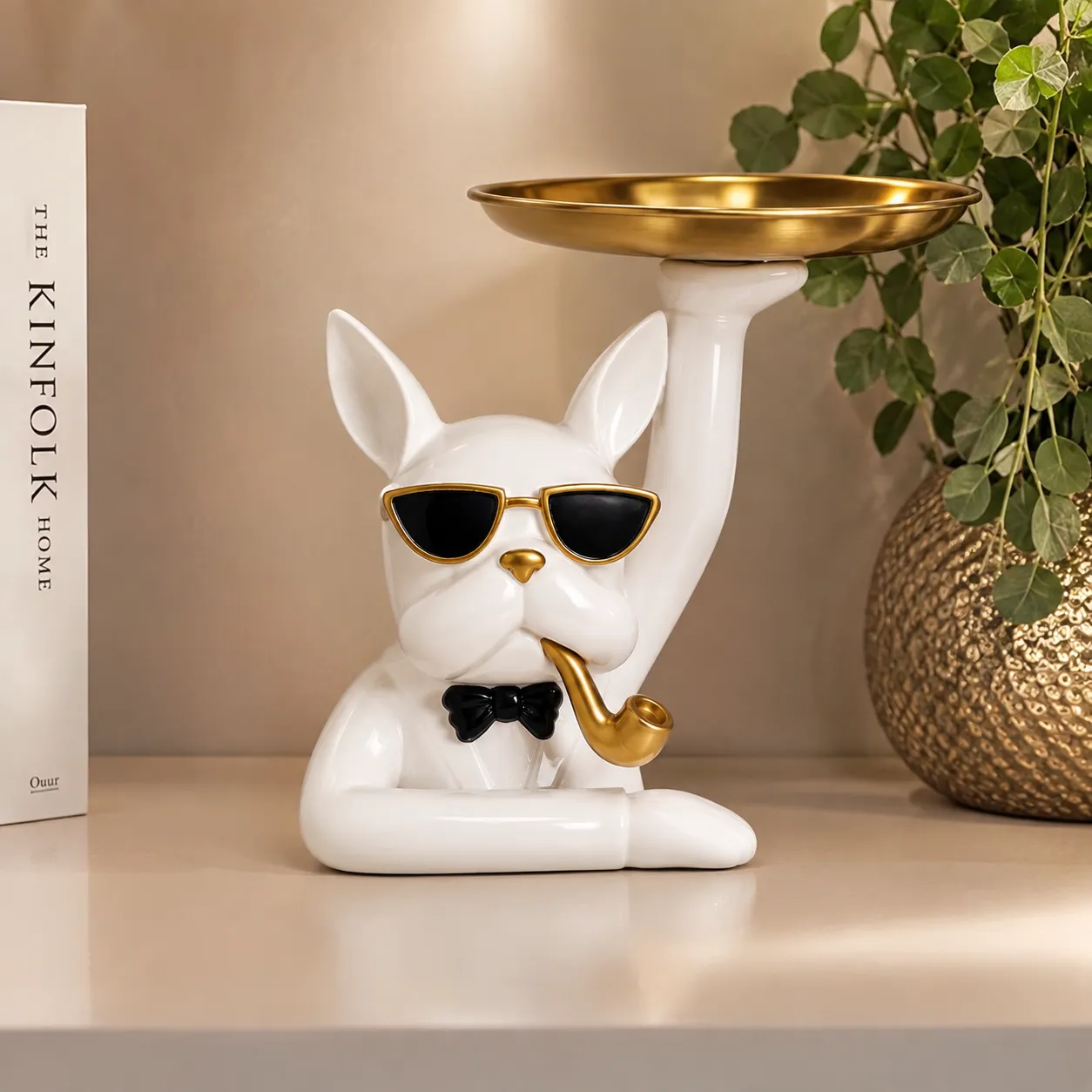 RESIN DOG 10